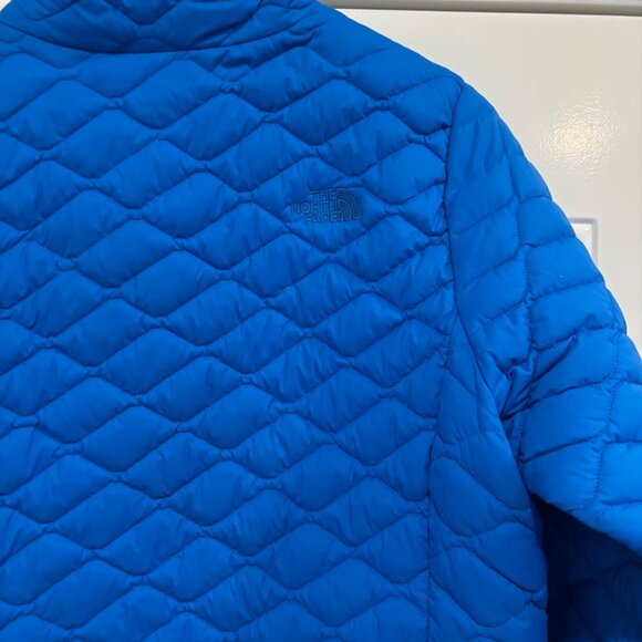 The North Face THERMOBALL Jacket - Picture 5 of 8